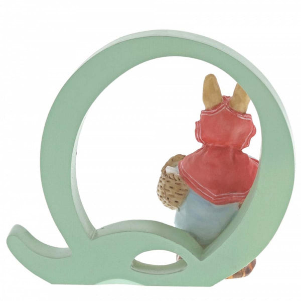 Beatrix Potter  Q - MRS RABBIT  A5009